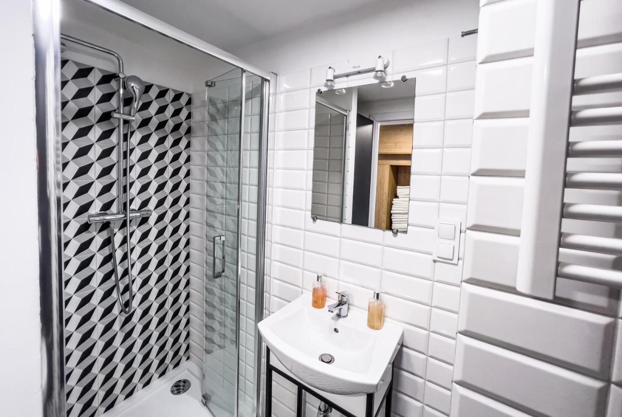 Stylowe Apartamenty Zarembowicza วรอตซวาฟ ภายนอก รูปภาพ