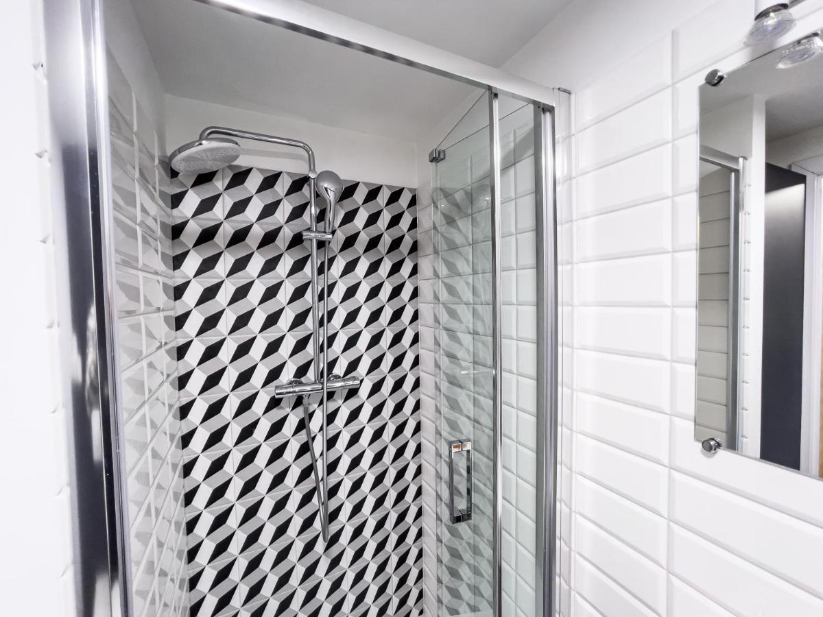 Stylowe Apartamenty Zarembowicza วรอตซวาฟ ภายนอก รูปภาพ